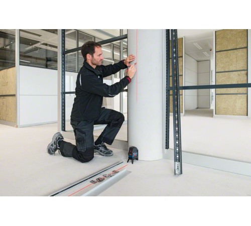 Лазерный уровень Bosch GCL 2-15 Professional + RM1 + BM3 + кейс (0.601.066.E02) Лазерный уровень Bosch GCL 2-15 Professional + RM1 + BM3 + кейс (0.601.066.E02)