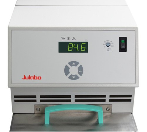 Термостат охлаждающий компактный Julabo CF40, объем ванны 5,5 л, мощность охлаждения при 0°C - 0,4 кВт Термостат охлаждающий компактный Julabo CF40, объем ванны 5,5 л, мощность охлаждения при 0°C - 0,4 кВт