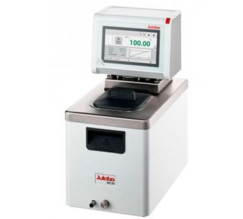 Термостат циркуляционный нагревающий Julabo MAGIO MS-BC6, объем ванны 6 л, температура +20 ... +300°C, мощность нагрева 3 кВт Термостат циркуляционный нагревающий Julabo MAGIO MS-BC6, объем ванны 6 л, температура +20 ... +300°C, мощность нагрева 3 кВт